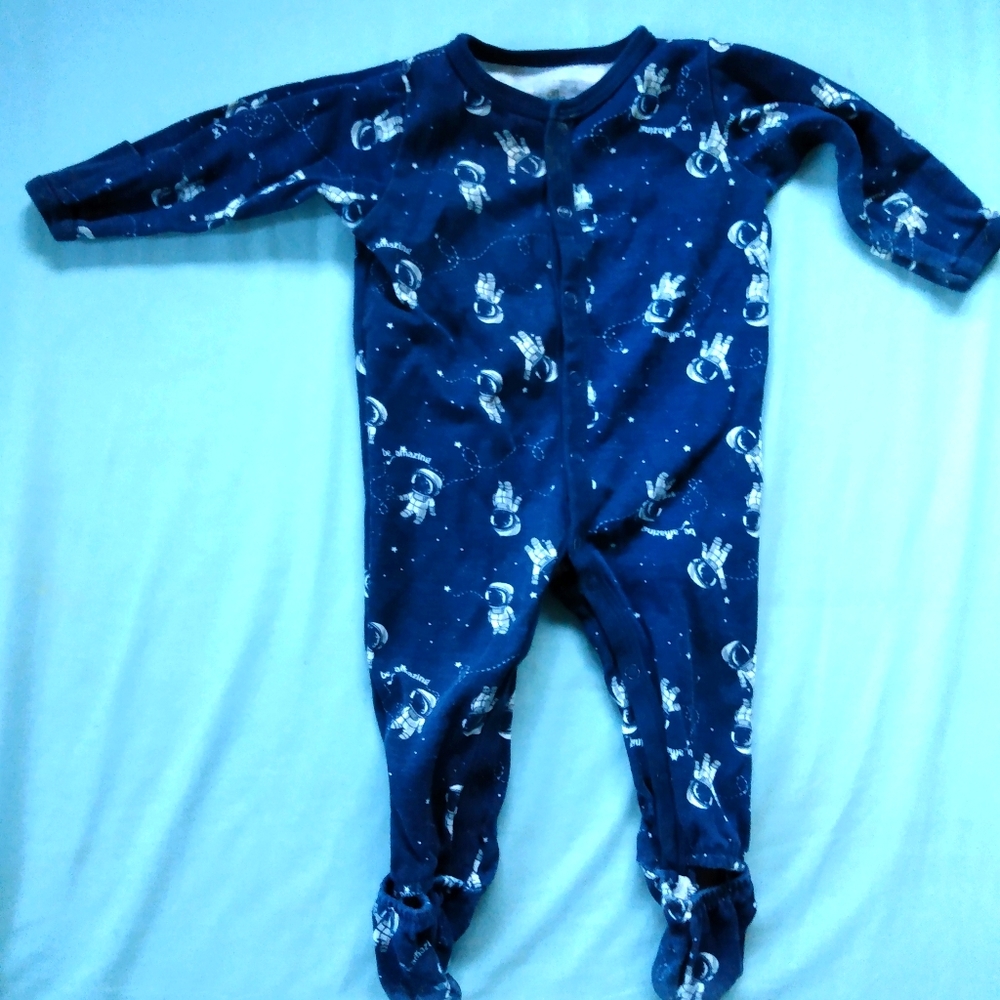 Footed onsie